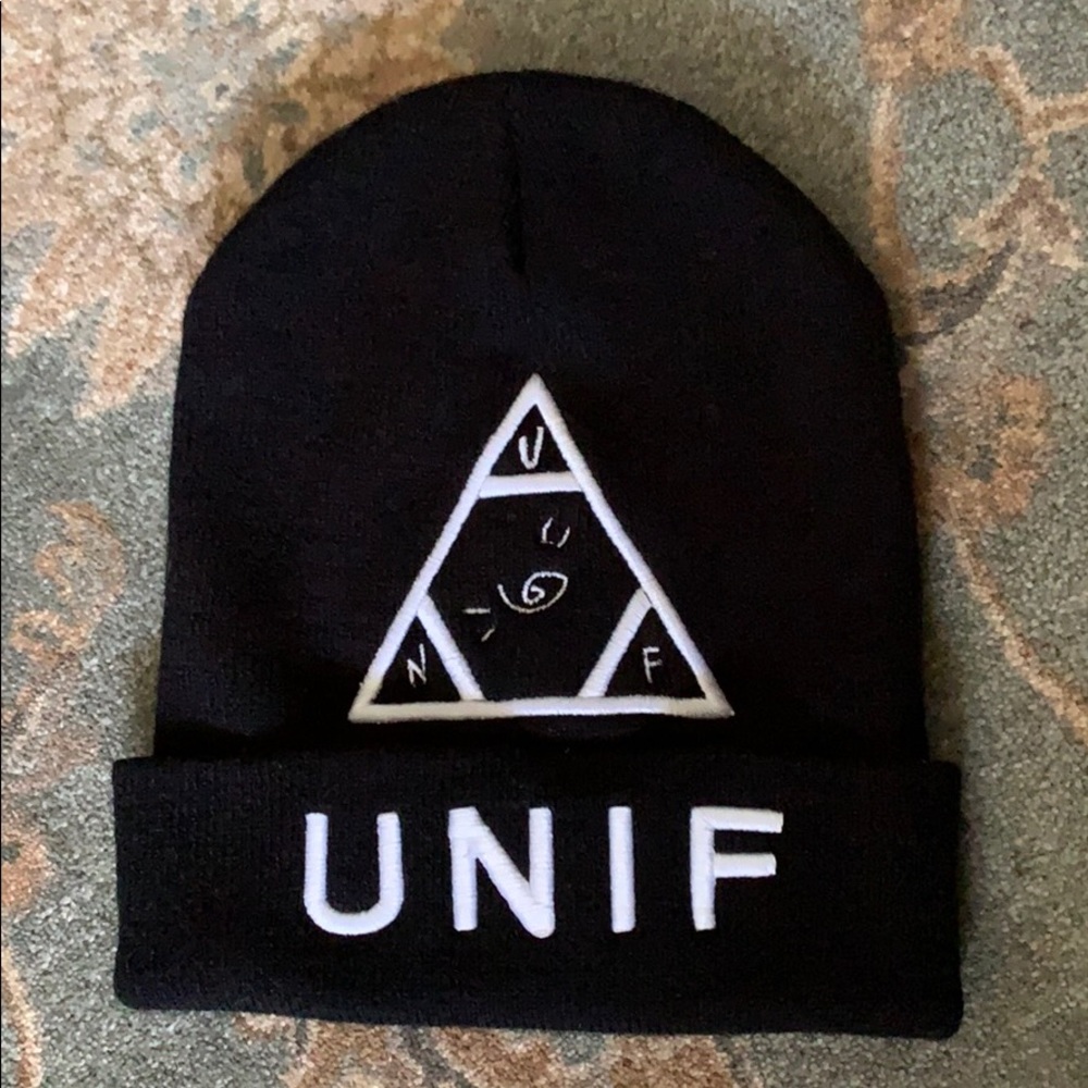 UNIF black beanie